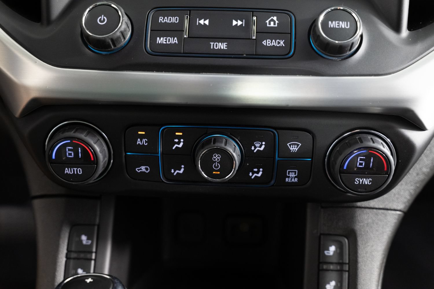 Used 2018 GMC Acadia SLT FWD image 40