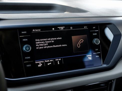 Used 2023 Volkswagen Taos SE image 41