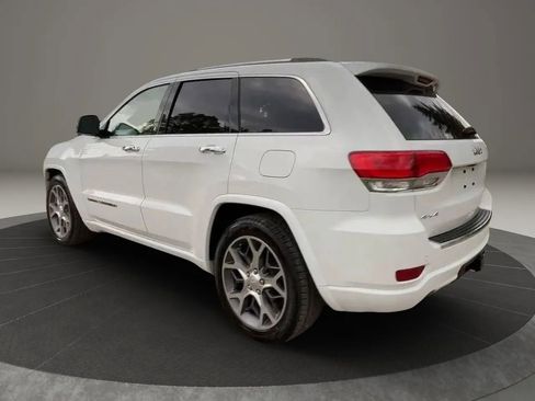 Used 2021 Jeep Grand Cherokee Overland AWD/4WD image 3