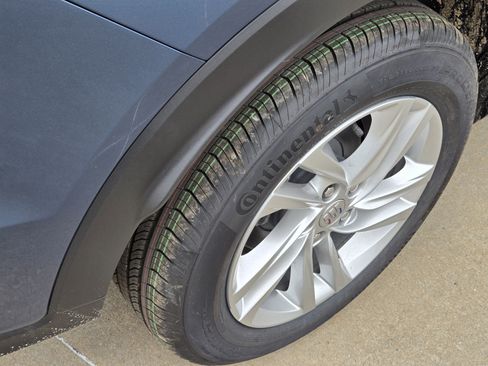New 2026 Buick Envista Sport Touring FWD image 6