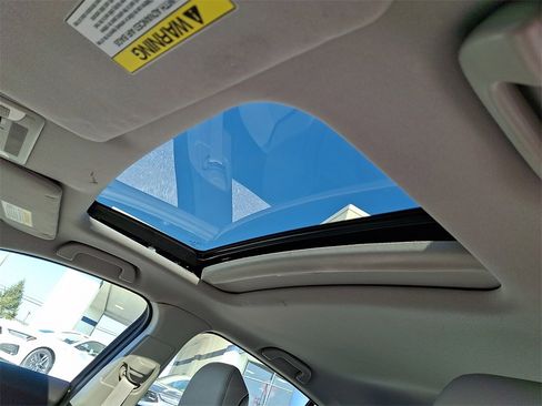 Certified 2020 Acura ILX w/ Premium Package image 14