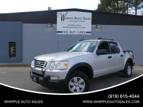 Used 2010 Ford Explorer Sport Trac XLT image 1