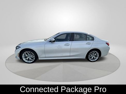 Used 2025 BMW 330i Sedan image 4