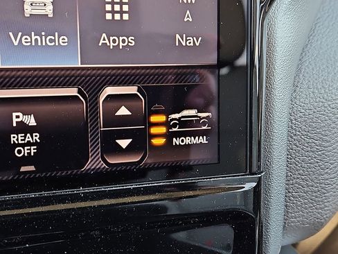 New 2026 RAM 1500 Laramie AWD/4WD image 20