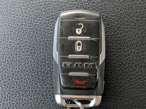 Used 2022 RAM 1500 Big Horn RWD image 33