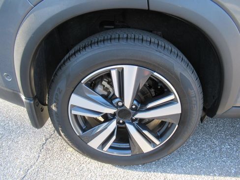 Used 2022 Nissan Rogue SL w/ SL Premium Package FWD image 8