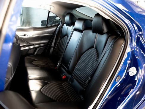 Certified 2023 Toyota Camry SE image 8