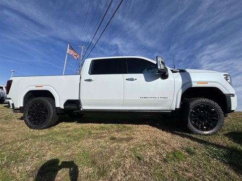 New 2026 GMC Sierra 2500 Denali Ultimate image 26