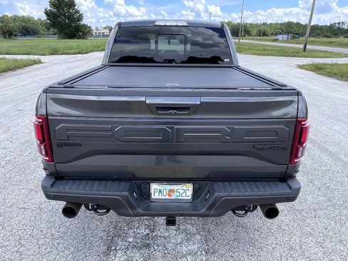 Used 2017 Ford F150 Raptor w/ Equipment Group 802A Luxury AWD/4WD image 7