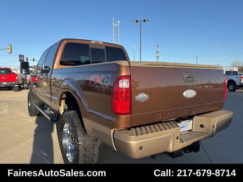 Used 2012 Ford F250 King Ranch w/ King Ranch w/Chrome Pkg image 17