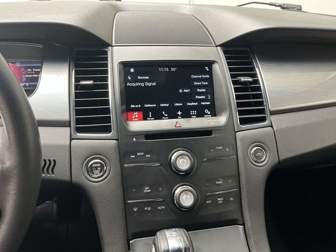 Used 2017 Ford Taurus SEL w/ Equipment Group 201A image 16