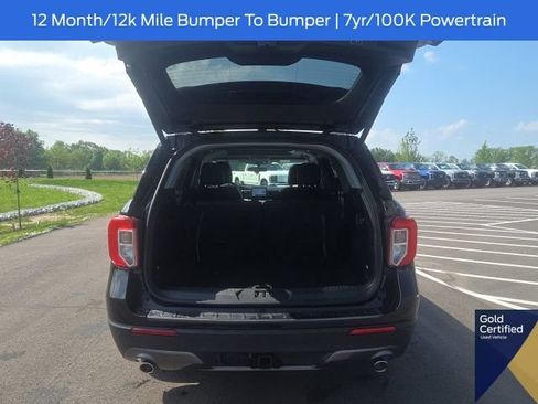 Used 2024 Ford Explorer XLT w/ Equipment Group 202A AWD/4WD image 12