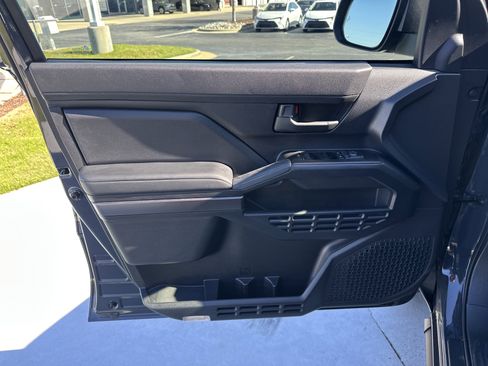 Certified 2025 Toyota 4Runner SR5 image 14