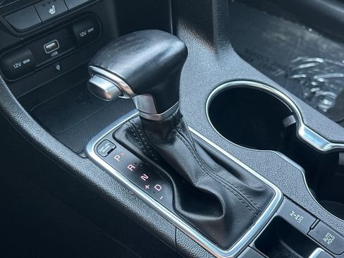 Used 2022 Kia Sportage Nightfall Edition w/ Nighfall AWD Premium Package image 21