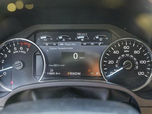 Used 2019 Ford F150 Lariat w/ FX4 Off-Road Package AWD/4WD image 18