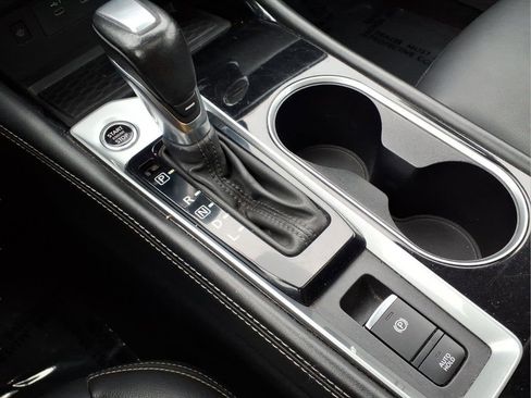 Used 2023 Nissan Altima 2.5 SL image 11