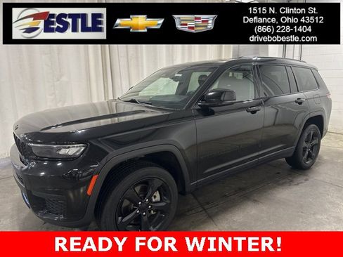 Used 2023 Jeep Grand Cherokee L Altitude image 1