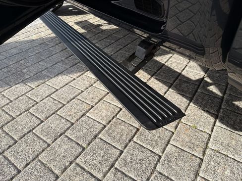 Used 2021 RAM 1500 Limited image 11