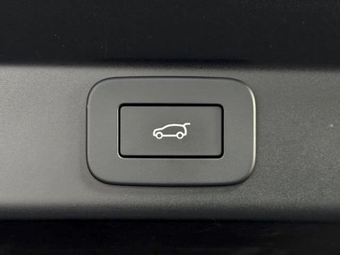 Certified 2025 Land Rover Range Rover Sport Dynamic SE AWD/4WD image 19