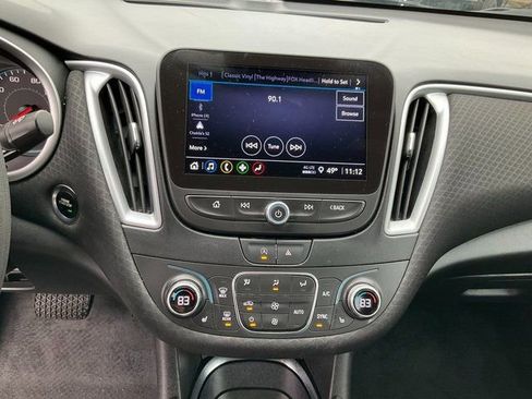 Used 2024 Chevrolet Malibu LT image 13