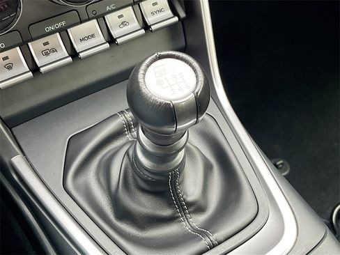 Used 2024 Toyota GR86 Premium image 17