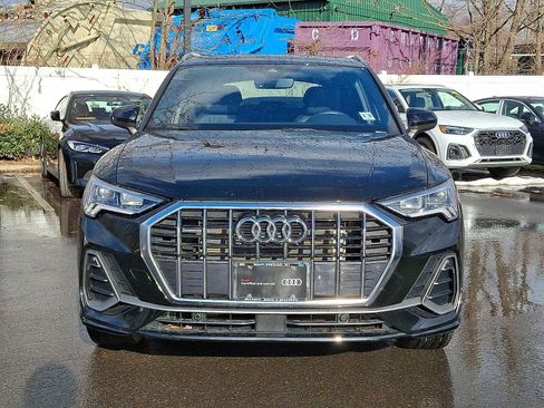 Certified 2025 Audi Q3 2.0T Premium w/ Convenience Package image 29