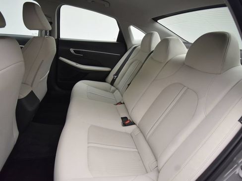 Used 2023 Hyundai Sonata SE w/ Cargo Package FWD image 23