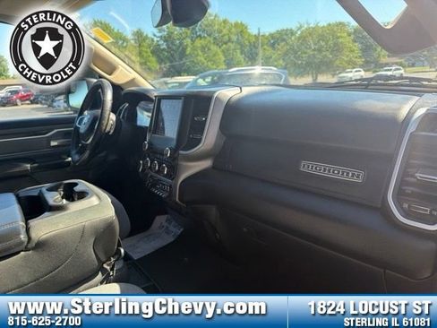 Used 2019 RAM 1500 Big Horn AWD/4WD image 11