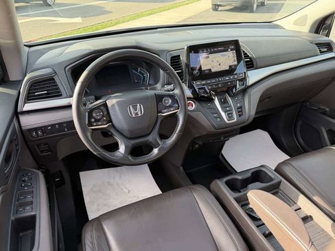 Used 2018 Honda Odyssey EX-L image 13