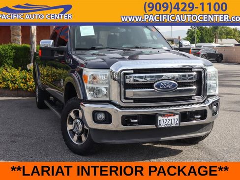 Used 2011 Ford F250 Lariat w/ Lariat Interior Pkg AWD/4WD image 1