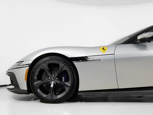 Used 2025 Ferrari 12Cilindri image 12