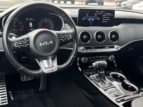 Used 2022 Kia Stinger GT-Line image 6