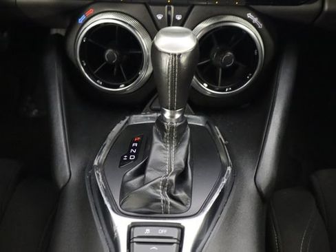 Used 2022 Chevrolet Camaro LT RWD image 28