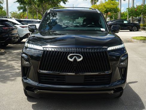 Used 2025 INFINITI QX80 Autograph w/ Autograph Exterior Package AWD/4WD image 2