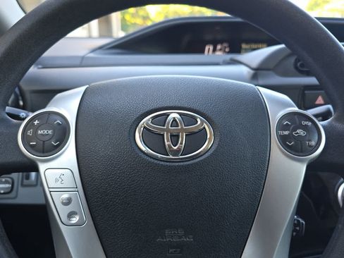 Used 2016 Toyota Prius C Two FWD image 20