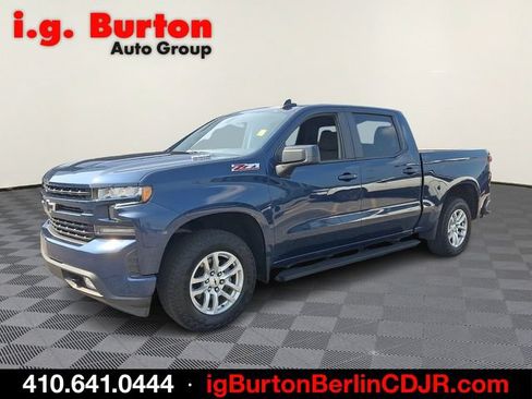 Used 2021 Chevrolet Silverado 1500 RST AWD/4WD image 3