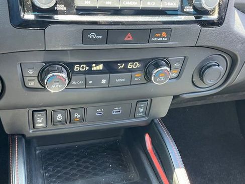 Used 2023 Nissan Frontier PRO-4X w/ Pro-4X Premium Package AWD/4WD image 22