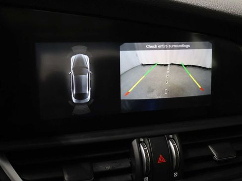Used 2020 Alfa Romeo Giulia Ti Sport w/ Quick Order Package 22U Sport RWD image 30