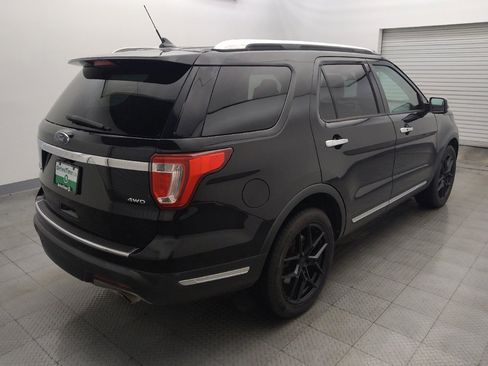 Used 2019 Ford Explorer Limited w/ Limited Luxury Package image 9