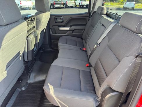 Used 2018 Chevrolet Silverado 1500 LT w/ All Star Edition image 6