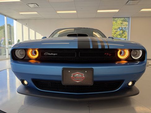 Used 2019 Dodge Challenger R/T Scat Pack w/ Shaker Package image 63