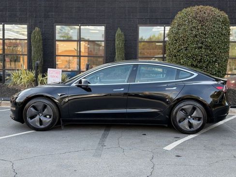 Used 2019 Tesla Model 3 Long Range image 9