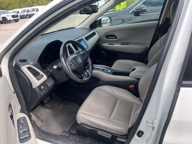 Used 2018 Honda HR-V EX-L image 4