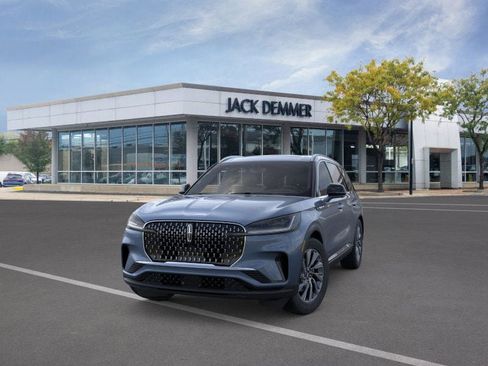 New 2026 Lincoln Aviator Premiere image 2