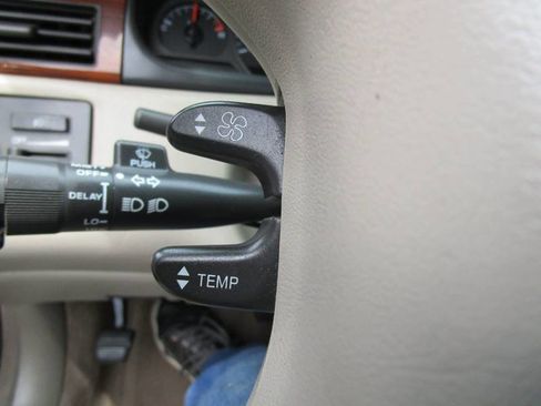 Used 1996 Cadillac Eldorado image 7