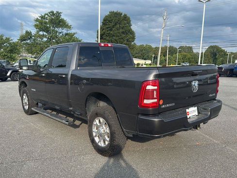 Used 2024 RAM 2500 Laramie AWD/4WD image 3