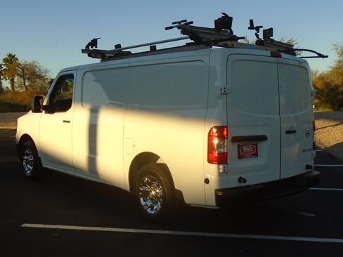Used 2018 Nissan NV 2500 SV w/ Navigation Package image 3