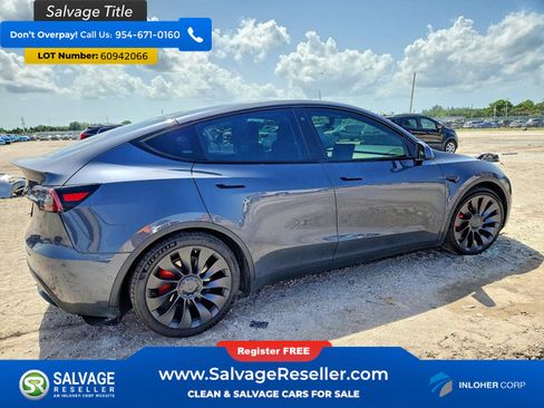 Used 2020 Tesla Model Y Performance AWD/4WD image 4