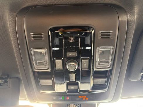 Used 2026 GMC Yukon XL Elevation w/ Elevation Premium Package RWD image 12