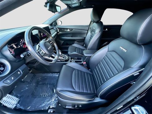 Used 2024 Kia Forte GT-Line w/ GT-Line Premium Package image 21